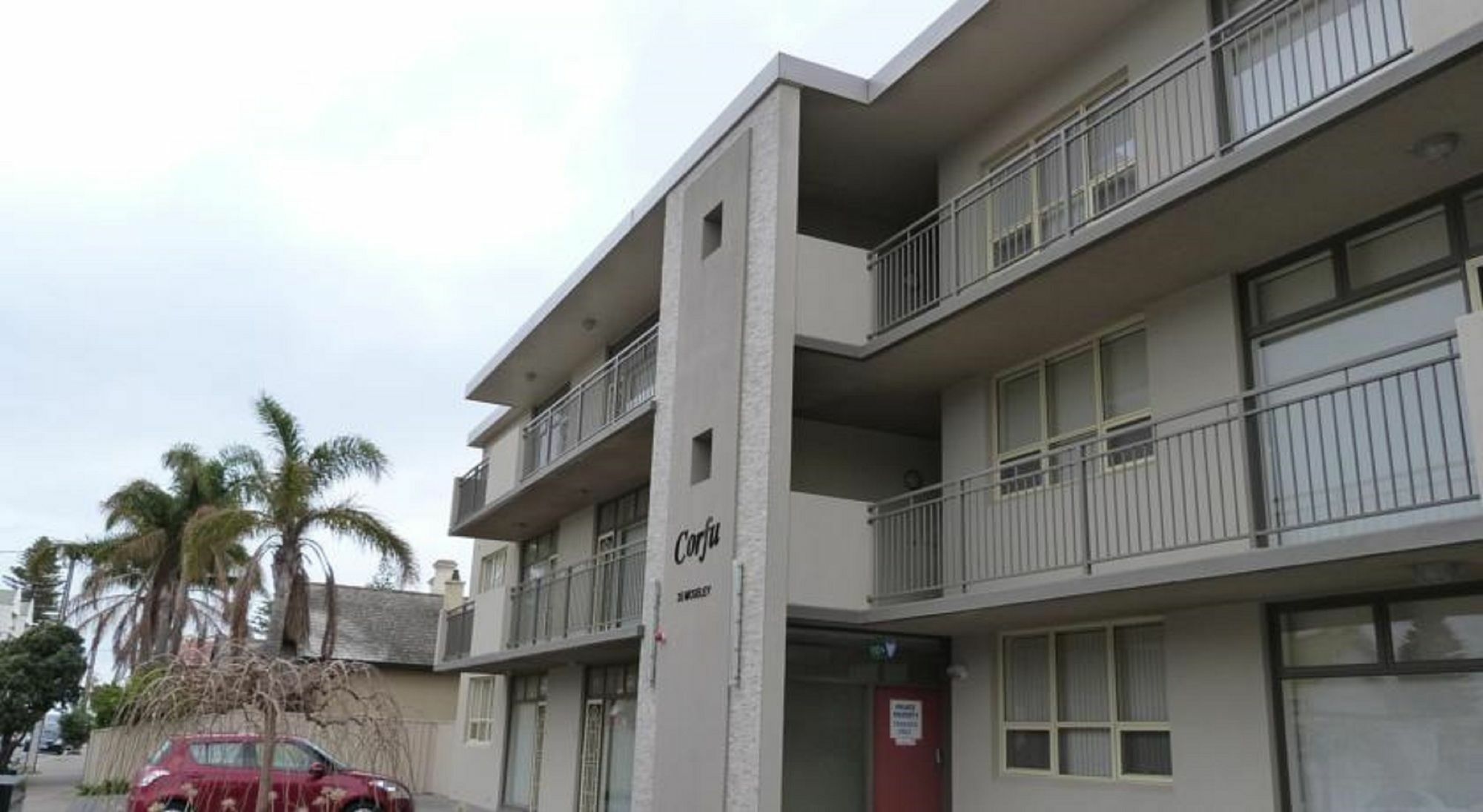 Glenelg Holiday Apartments - Corfu Adelaide Luaran gambar